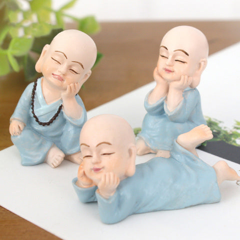 7-Piece Set Monks Mini Figurines
